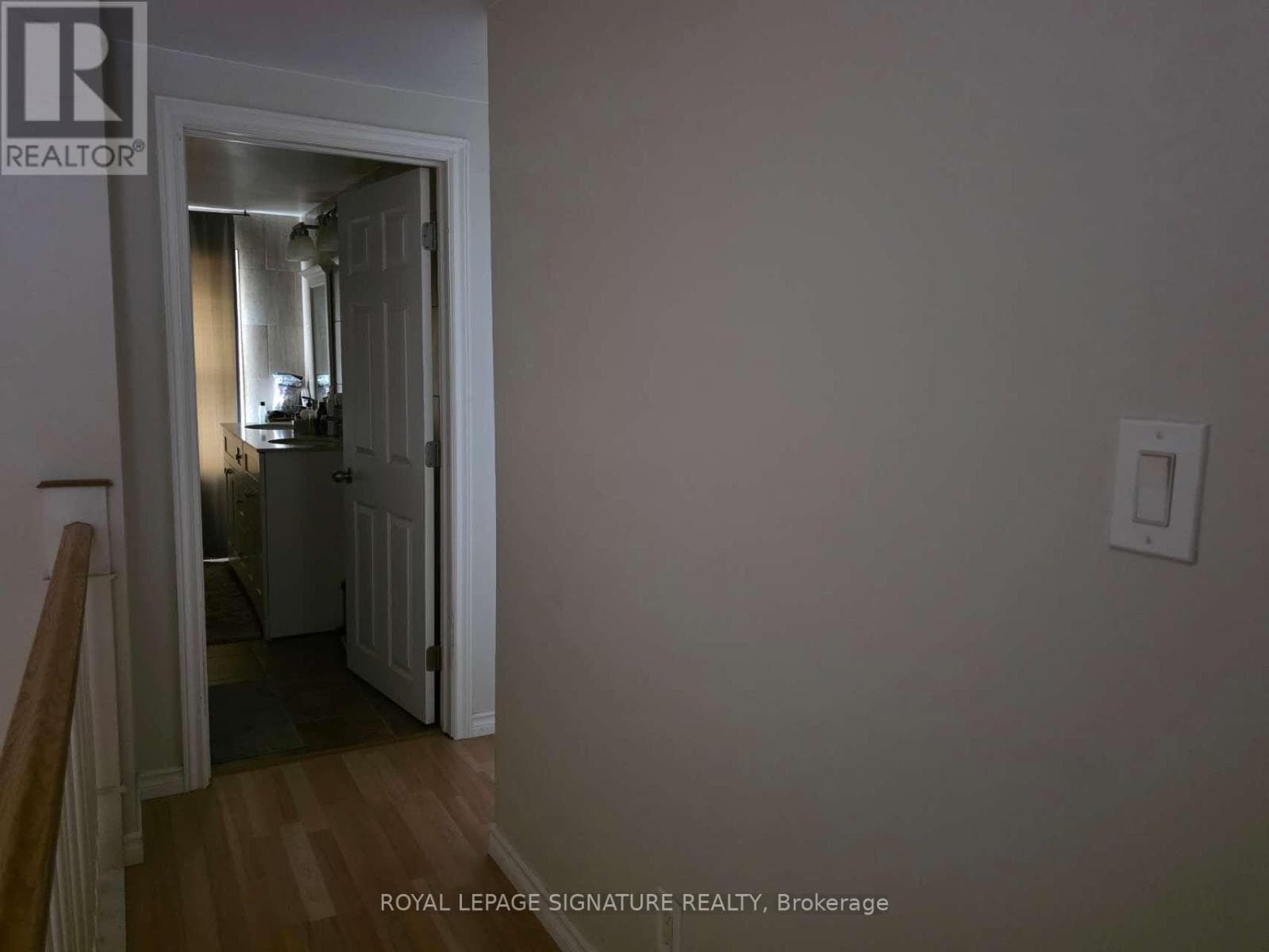 Single Family at 15 Twenty-Ninth Street, Toronto (Long Branch), Ontario - Photo 8 - RE/MAX Garden City Realty
