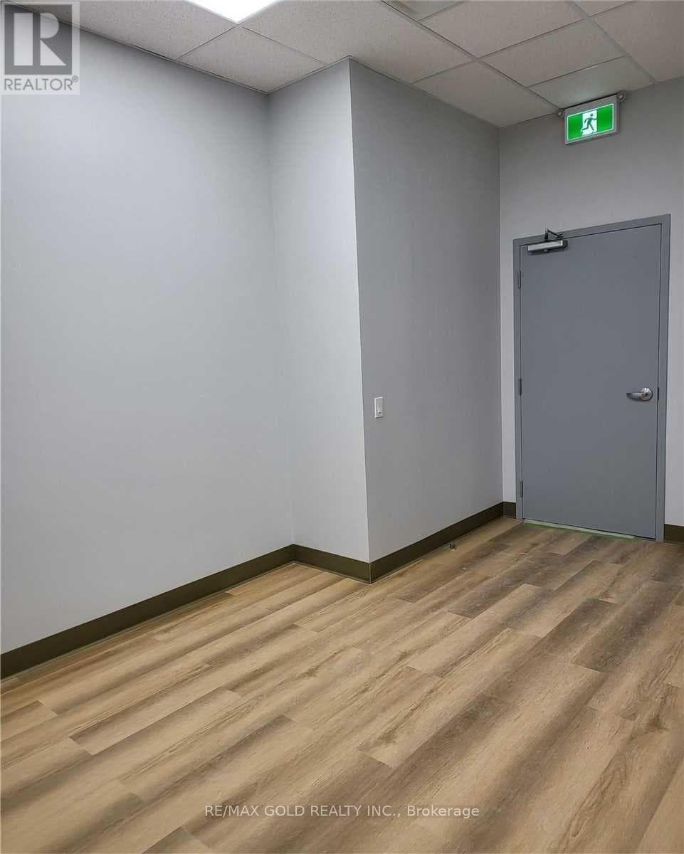 Office at 233- 3465 Platinum Drive, Mississauga (Churchill Meadows), Ontario - Photo 3 - RE/MAX Garden City Realty