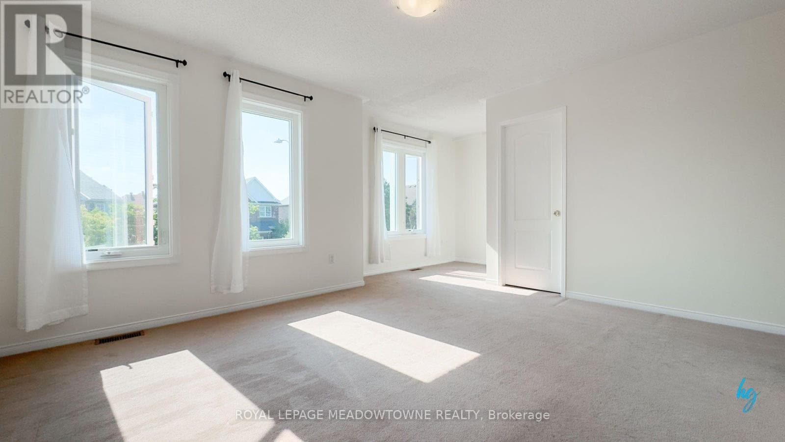 Single Family at 3561 Southwick Street, Mississauga (Churchill Meadows), Ontario - Photo 10 - RE/MAX Garden City Realty