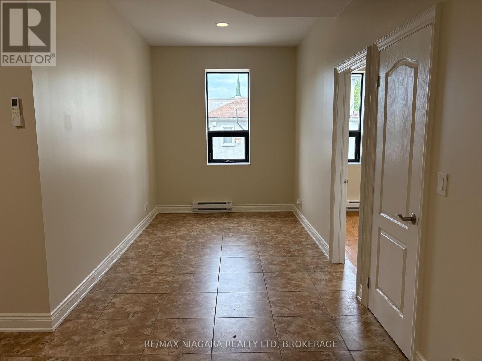 Single Family at 3- 320 Ridge Road, Fort Erie (Ridgeway), Ontario - Photo 3 - RE/MAX Garden City Realty
