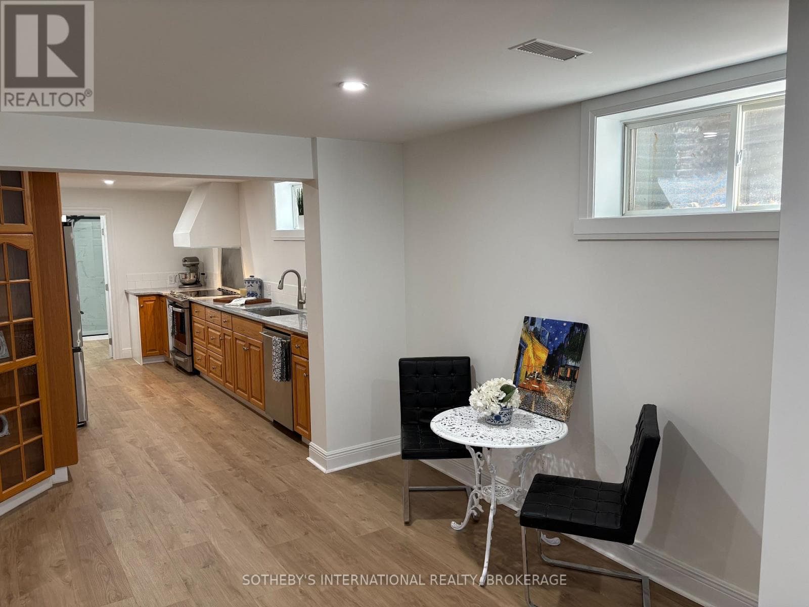 Single Family at 71 Stella Street, Pelham (Fonthill), Ontario - Photo 6 - RE/MAX Garden City Realty