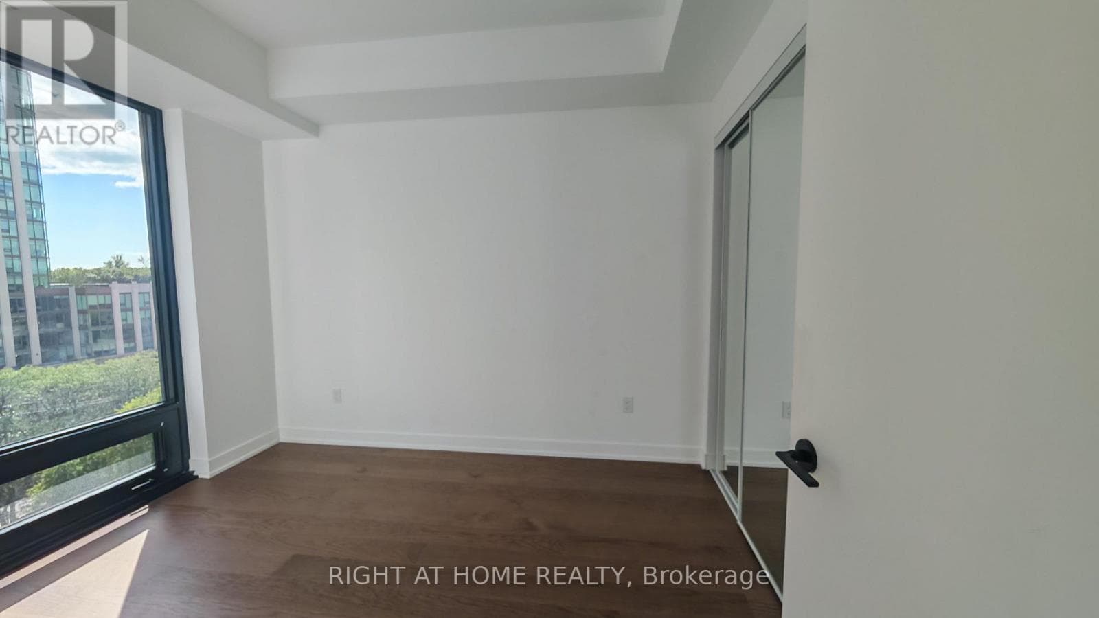 Single Family at 1205- 91 Montclair Avenue, Toronto (Forest Hill South), Ontario - Photo 6 - RE/MAX Garden City Realty