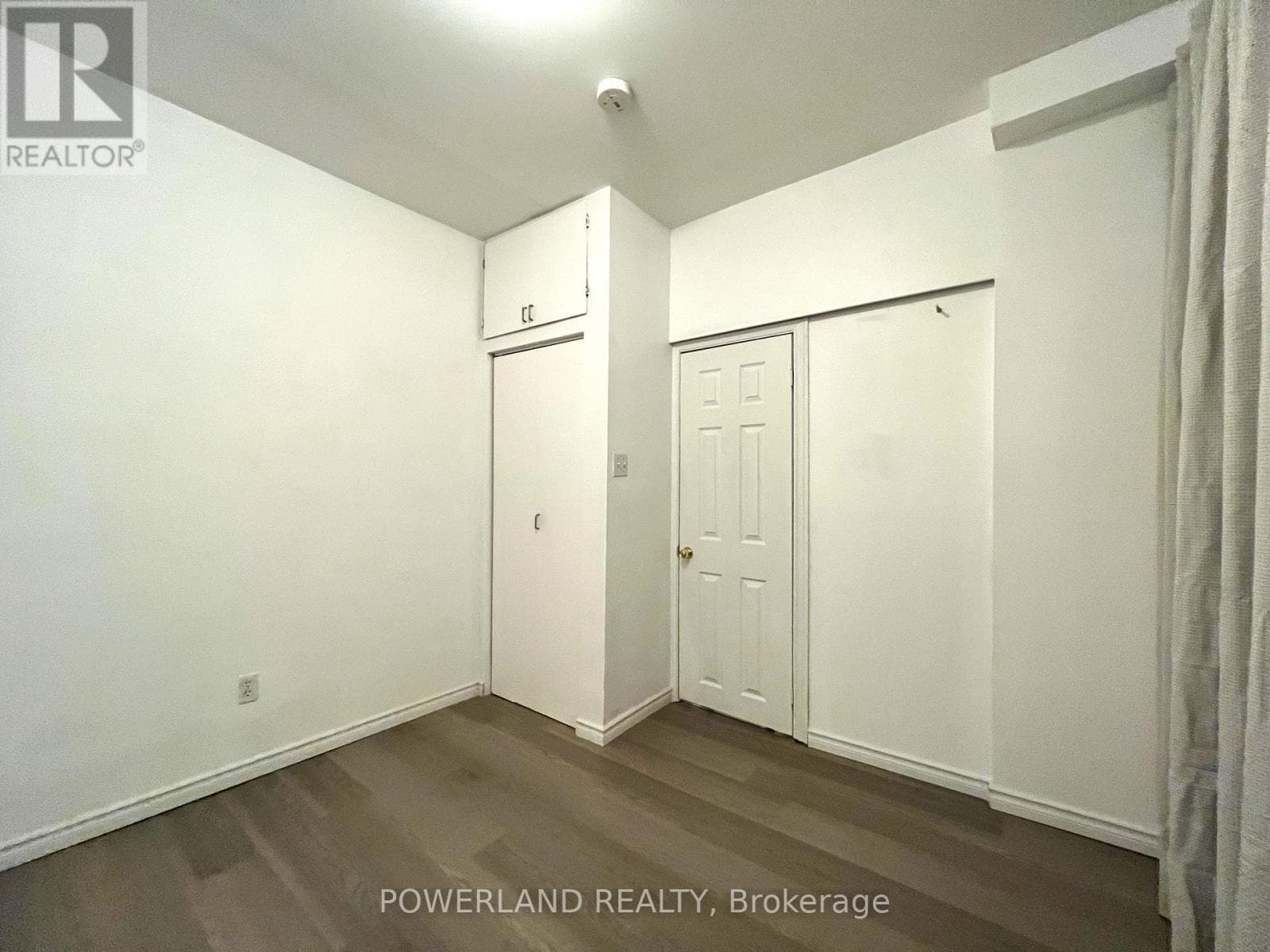 Multi-family at Apt #1- 202 Prospect Street, Newmarket (Central Newmarket), Ontario - Photo 3 - RE/MAX Garden City Realty