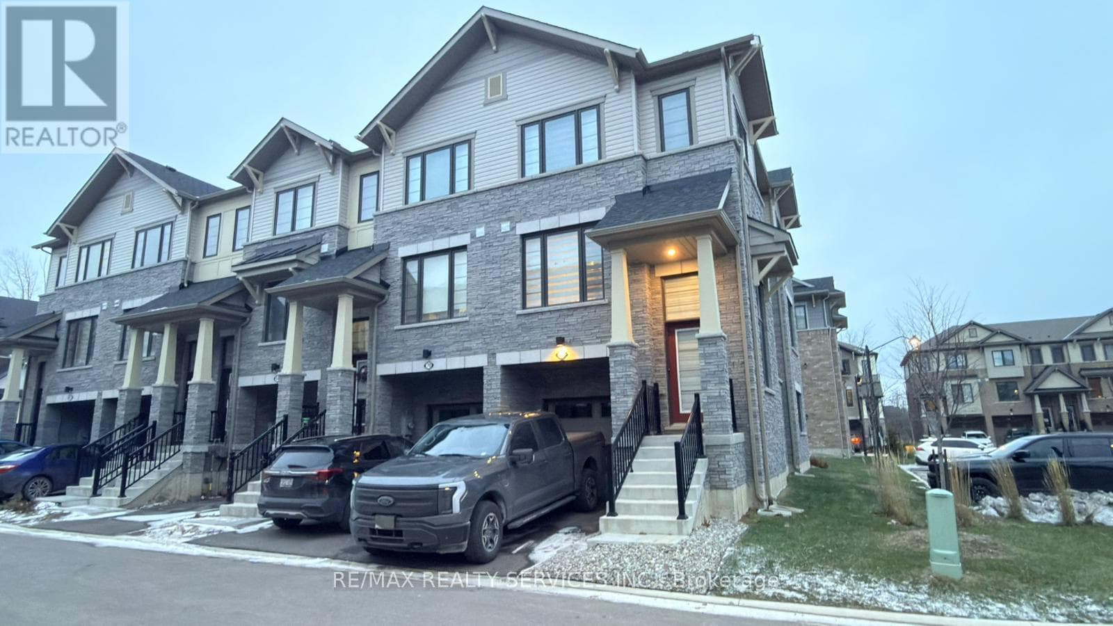 Single Family at 71- 185 Bedrock Drive, Hamilton (Stoney Creek Mountain), Ontario - Photo 2 - RE/MAX Garden City Realty