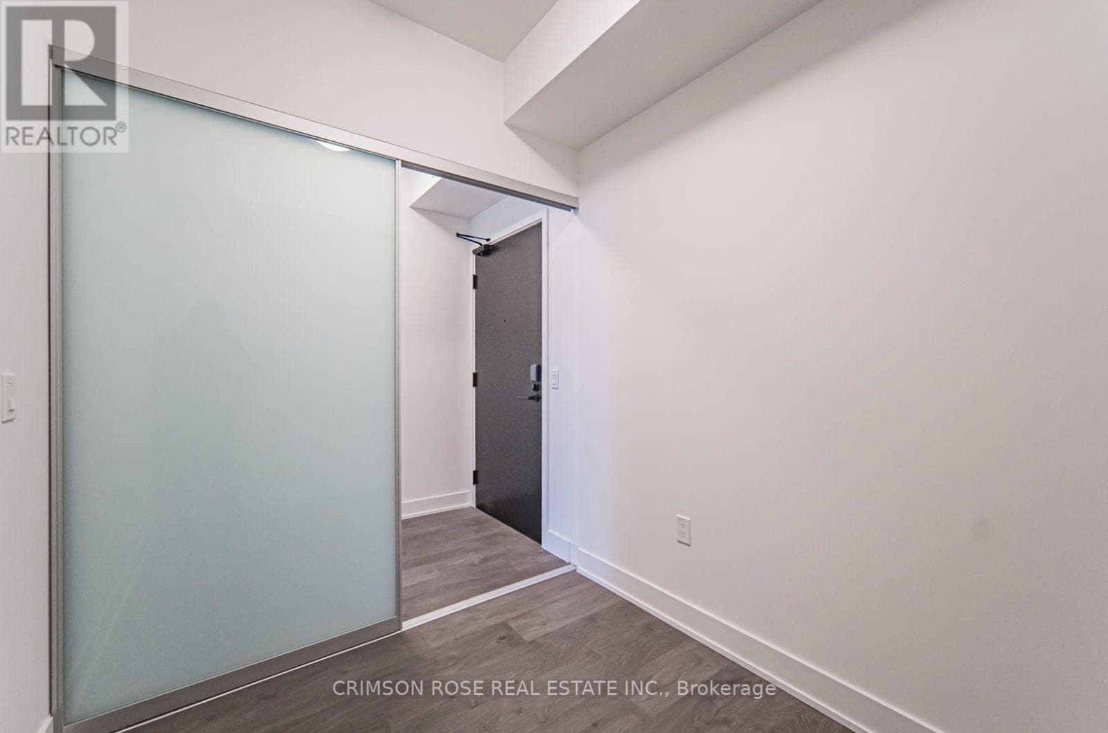 Single Family at 108- 2333 Khalsa Gate, Oakville (WM Westmount), Ontario - Photo 9 - RE/MAX Garden City Realty