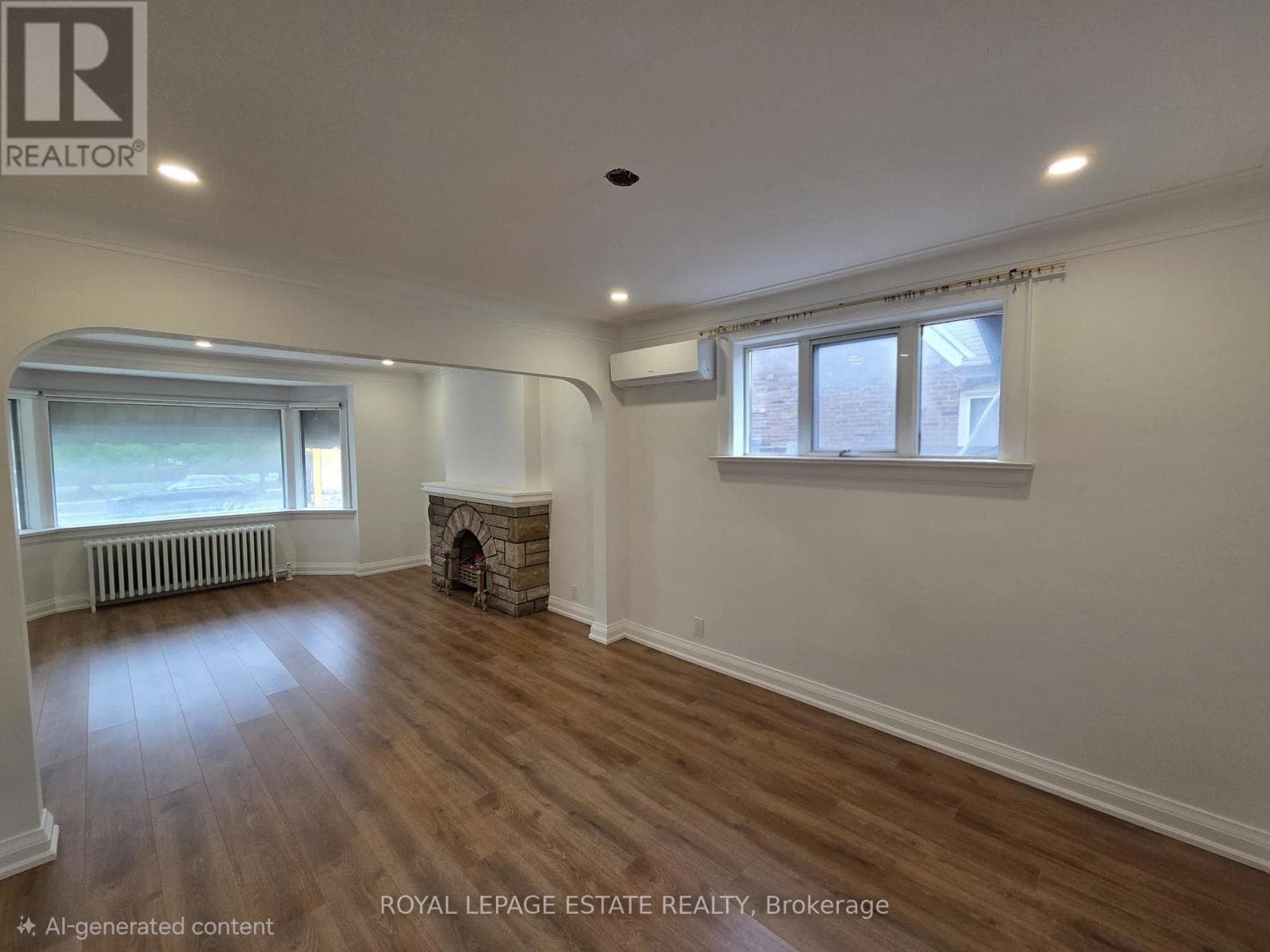 Single Family at Main- 839 Coxwell Avenue, Toronto (Danforth Village-East York), Ontario - Photo 8 - RE/MAX Garden City Realty