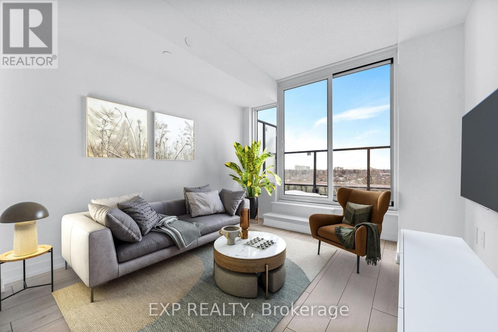 Single Family at 811- 556 Marlee Avenue, Toronto (Yorkdale-Glen Park), Ontario - Photo 10 - RE/MAX Garden City Realty