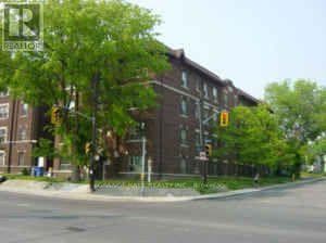 22- 229 Vaughan Road