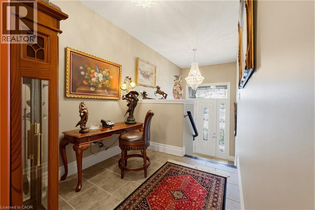 Single Family at 123 OAK PARK Drive, Waterloo, Ontario - Photo 6 - RE/MAX Garden City Realty