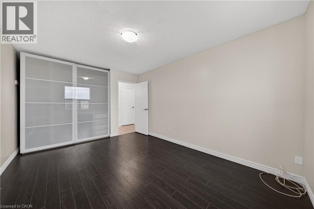 Single Family at 605- 1100 COURTLAND Avenue, Kitchener, Ontario - Photo 8 - RE/MAX Garden City Realty