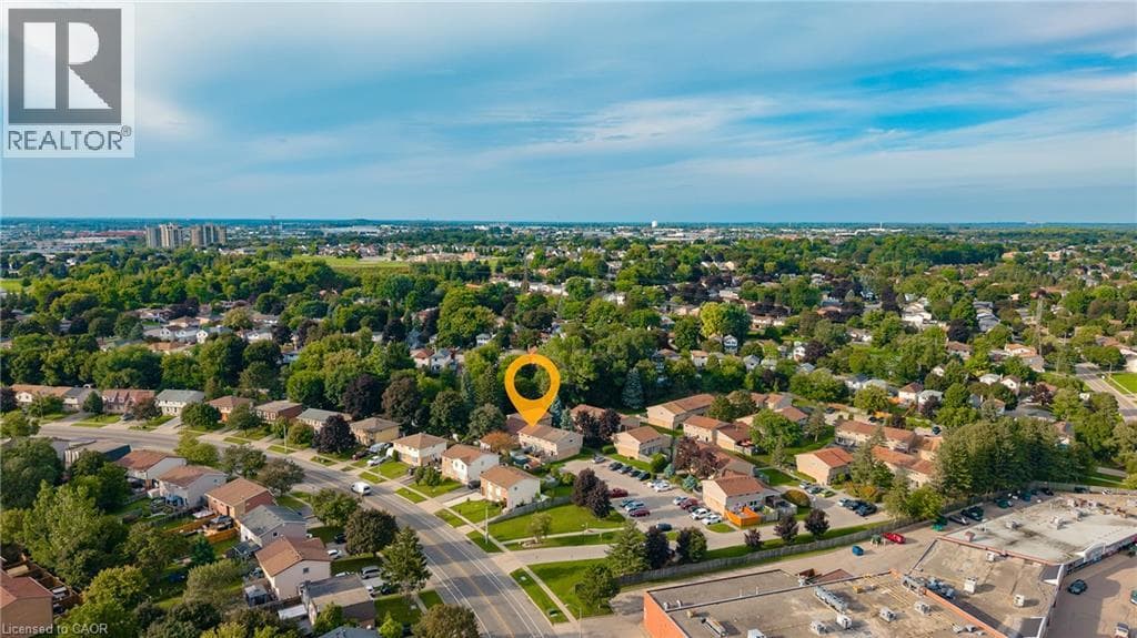 Single Family at 10- 487 ELGIN Street, Cambridge, Ontario - Photo 2 - RE/MAX Garden City Realty