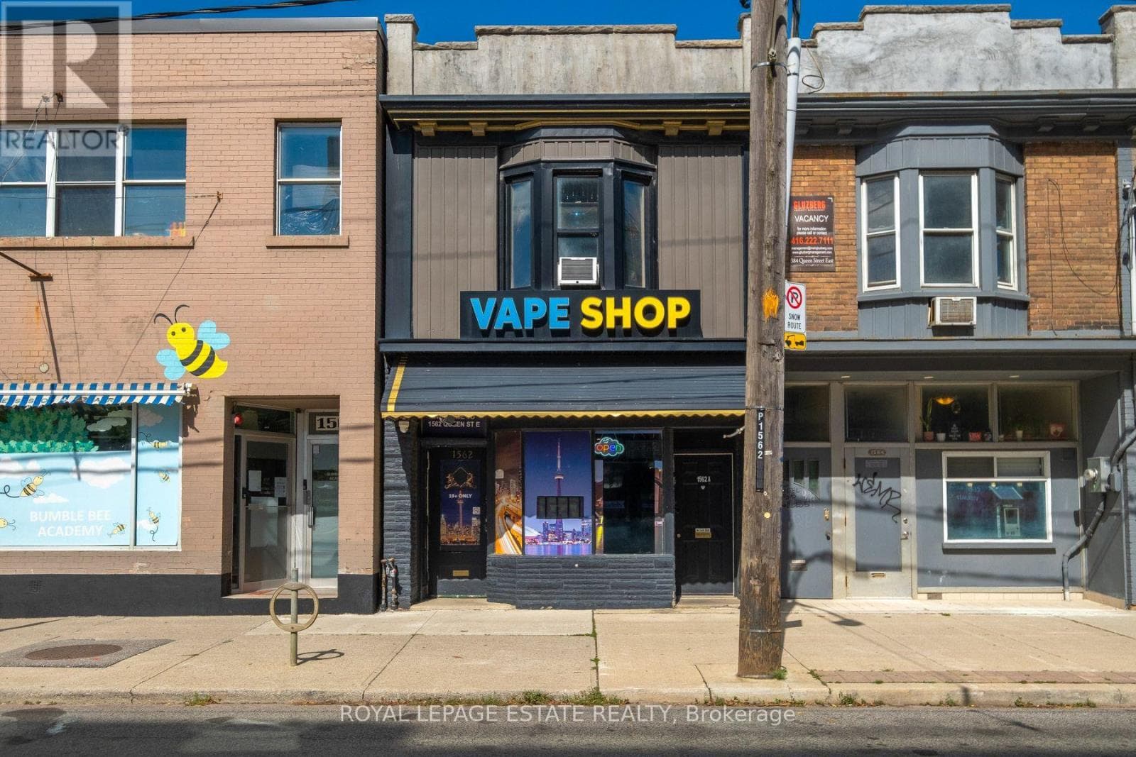 1562 Queen Street