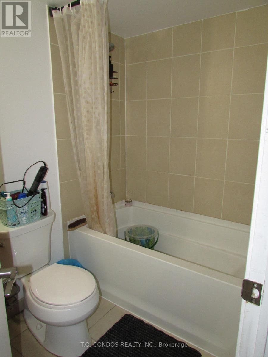Single Family at 1103- 830 Lawrence Avenue, Toronto (Yorkdale-Glen Park), Ontario - Photo 9 - RE/MAX Garden City Realty