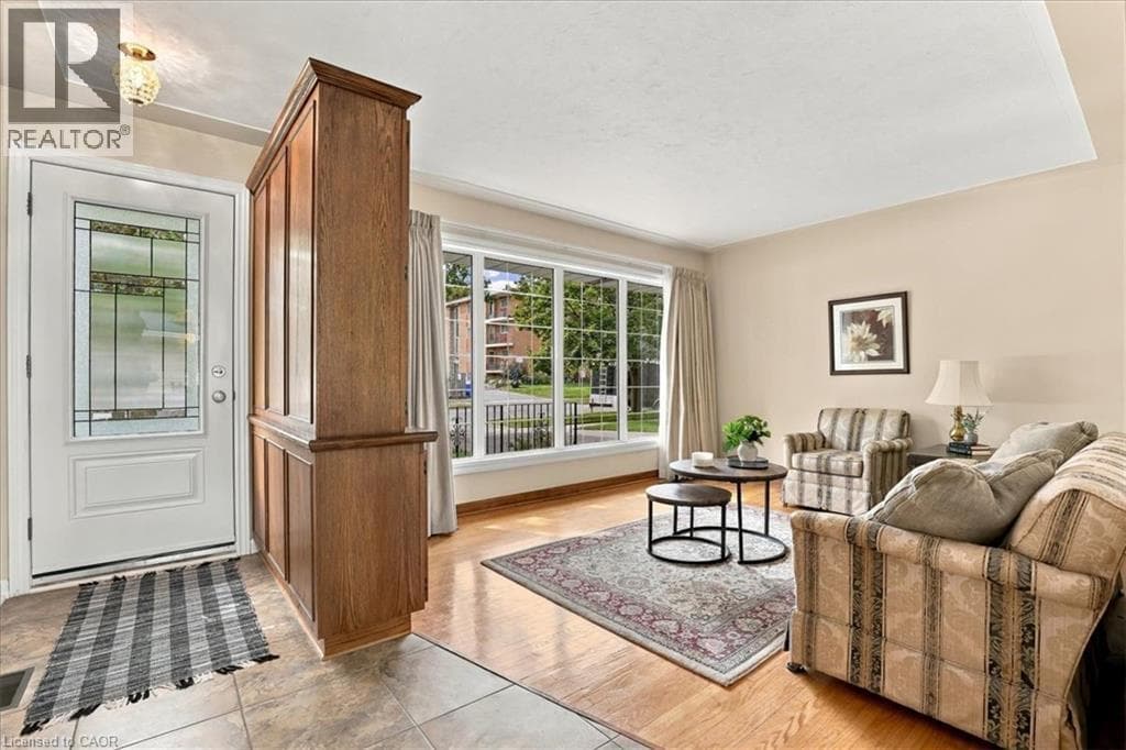 Single Family at 1054 UNION Street, Kitchener, Ontario - Photo 5 - RE/MAX Garden City Realty