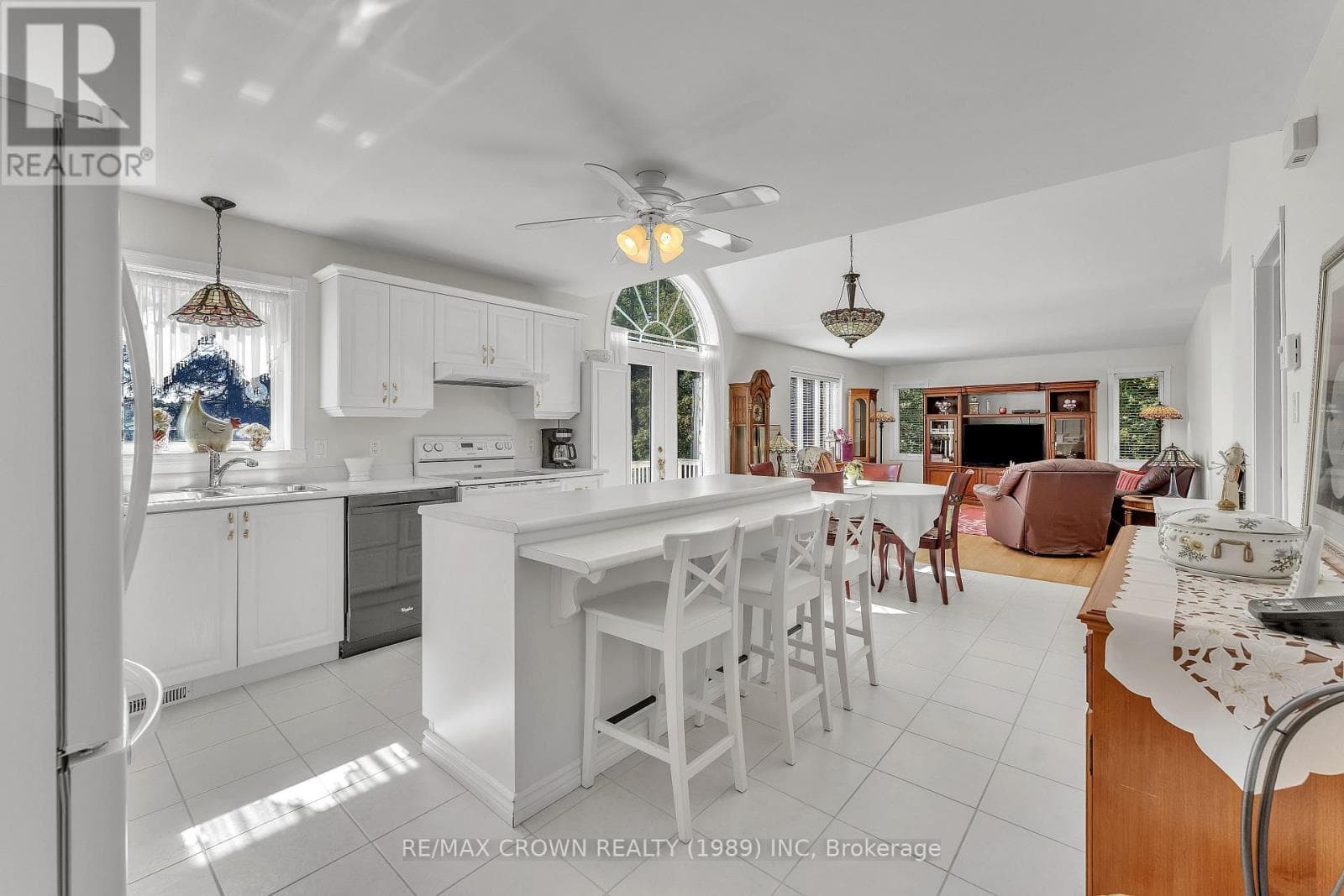 Single Family at 870 Highway 17, North Bay (Widdifield), Ontario - Photo 6 - RE/MAX Garden City Realty