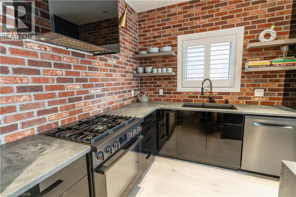 Single Family at 311 CHOKECHERRY Crescent, Waterloo, Ontario - Photo 8 - RE/MAX Garden City Realty