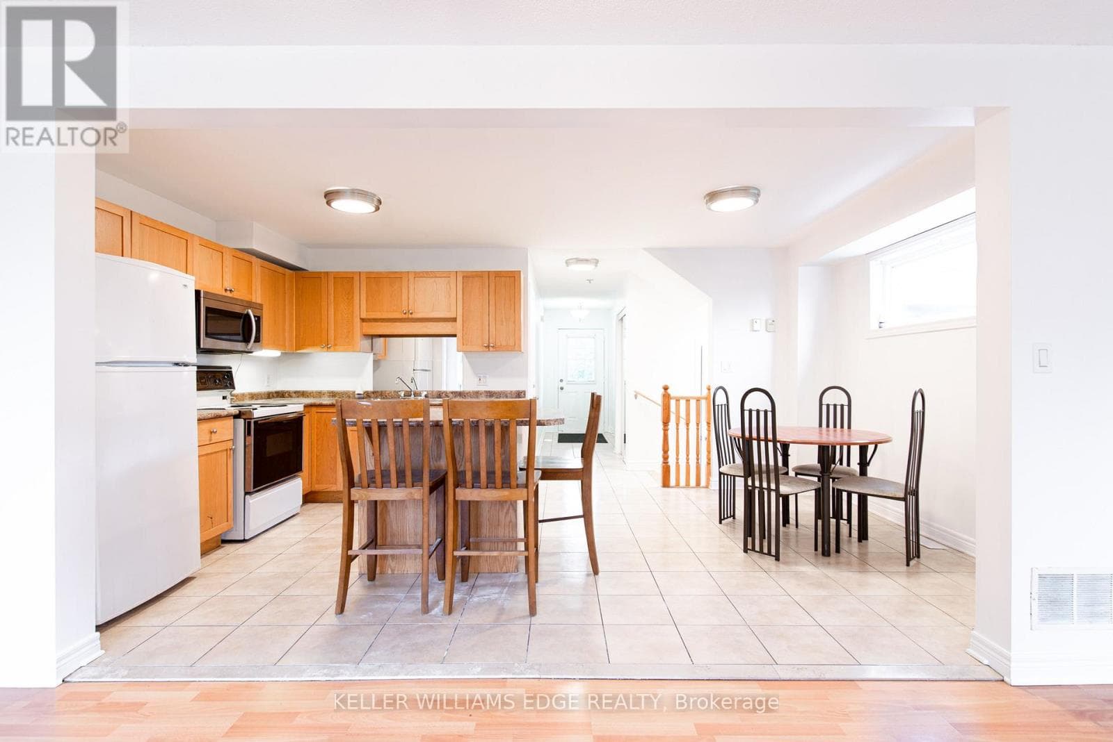 Single Family at Room E- 119 Summers Drive, Thorold (Confederation Heights), Ontario - Photo 10 - RE/MAX Garden City Realty