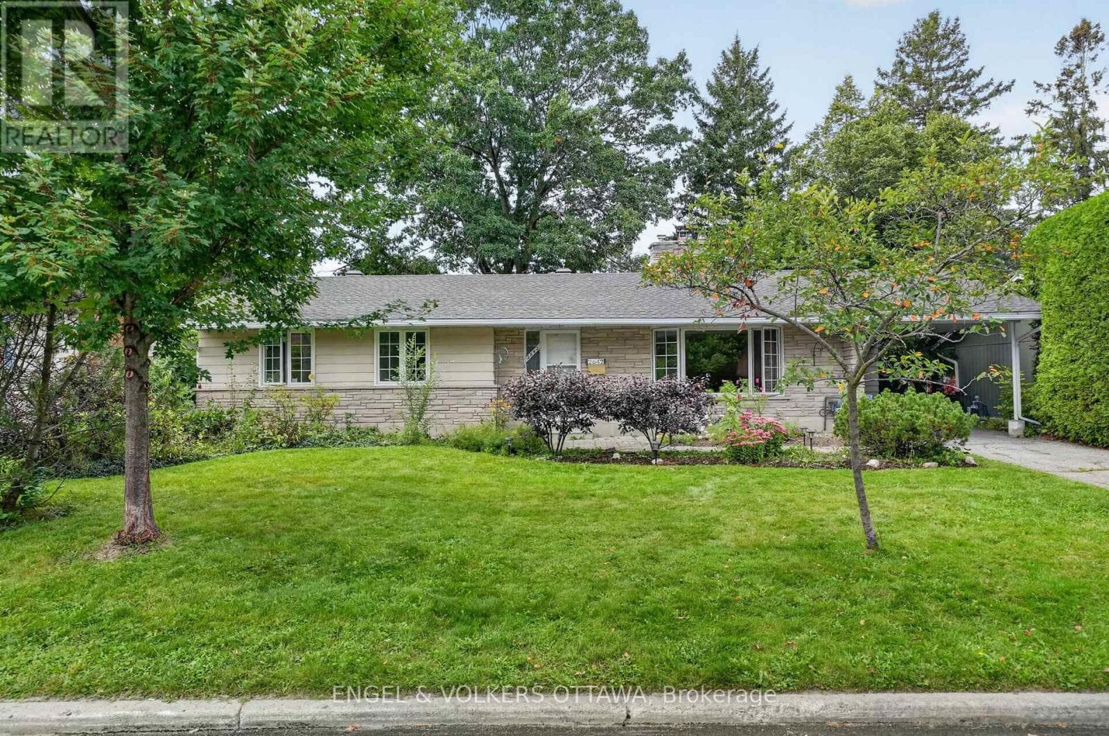 2642 Marble Crescent