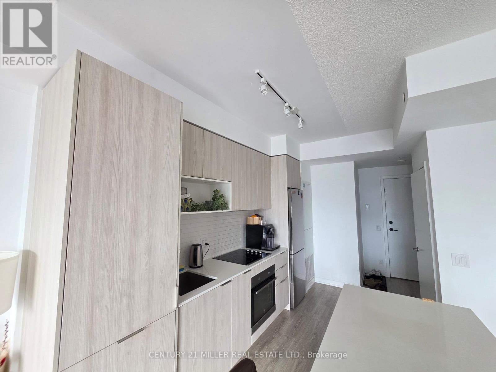 Single Family at 2301- 20 Tubman Avenue, Toronto (Regent Park), Ontario - Photo 8 - RE/MAX Garden City Realty