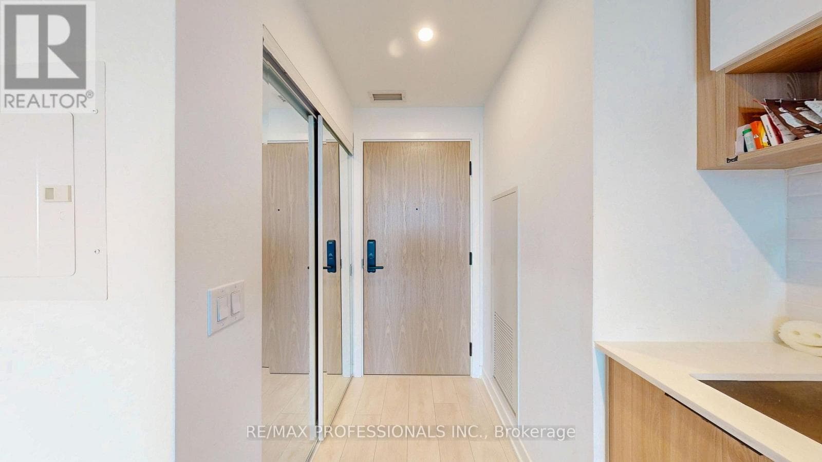 Single Family at 3311- 5 Defries Street, Toronto (Regent Park), Ontario - Photo 4 - RE/MAX Garden City Realty