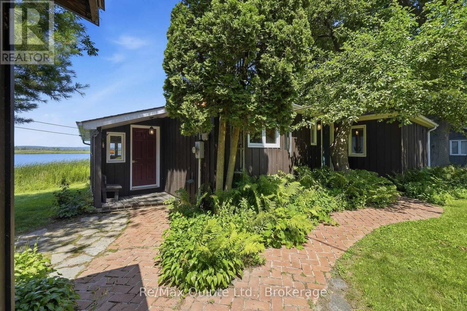 Single Family at 14 Bayshore Road, Brighton, Ontario - Photo 4 - RE/MAX Garden City Realty