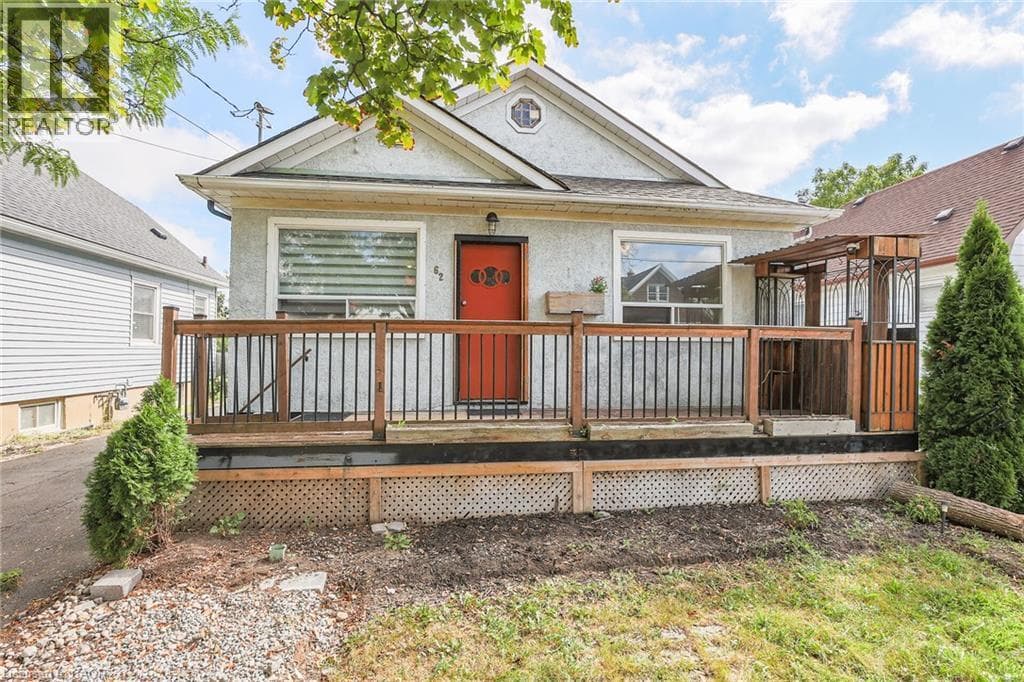 62 COSBY Avenue