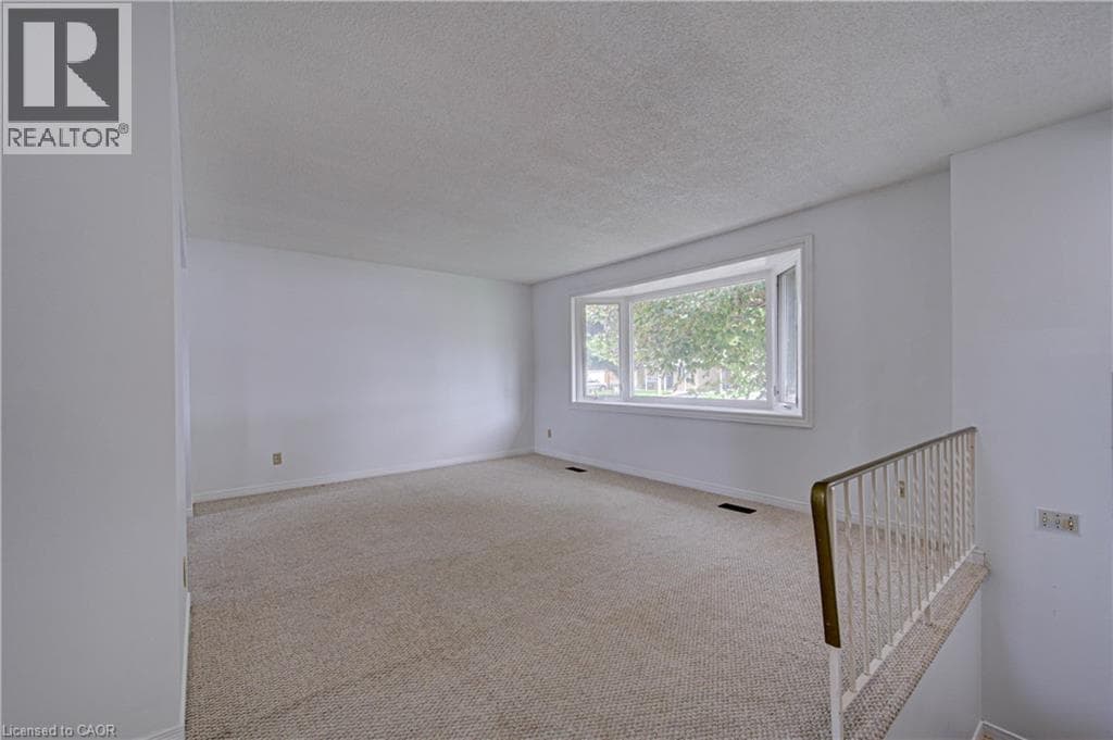 Single Family at 602 HIGHPOINT Avenue, Waterloo, Ontario - Photo 9 - RE/MAX Garden City Realty