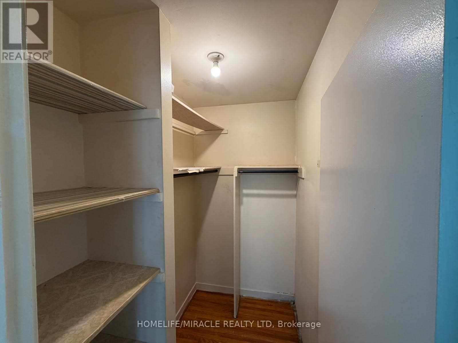 Single Family at 85- 19 London Green Court, Toronto (Glenfield-Jane Heights), Ontario - Photo 6 - RE/MAX Garden City Realty