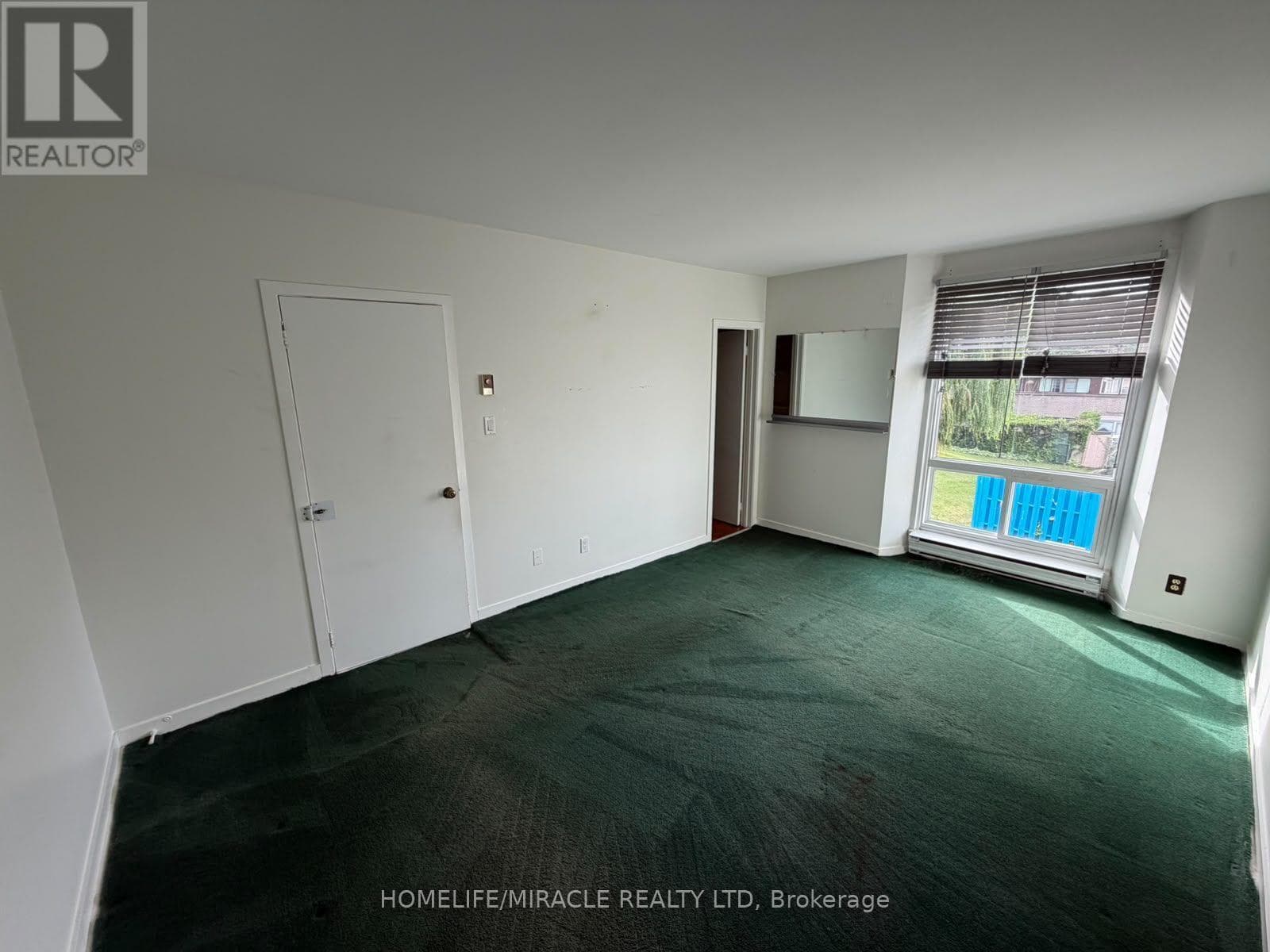 Single Family at 85- 19 London Green Court, Toronto (Glenfield-Jane Heights), Ontario - Photo 7 - RE/MAX Garden City Realty