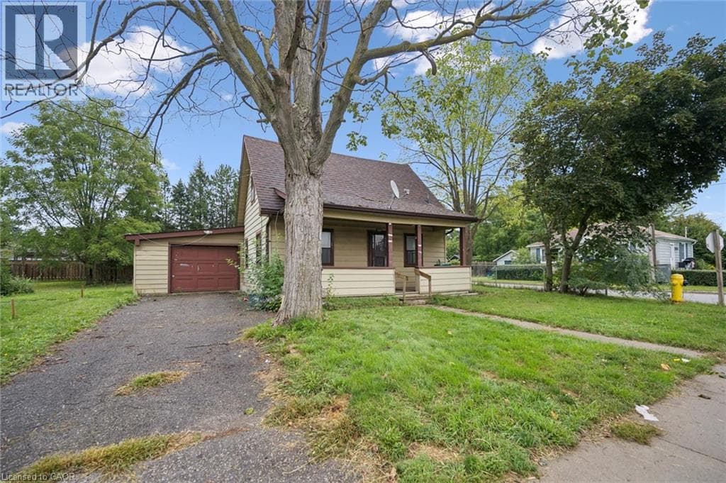 Single Family at 1279 HAMILTON Street, Cambridge, Ontario - Photo 3 - RE/MAX Garden City Realty