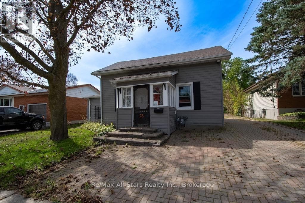 23 Wolfe Street