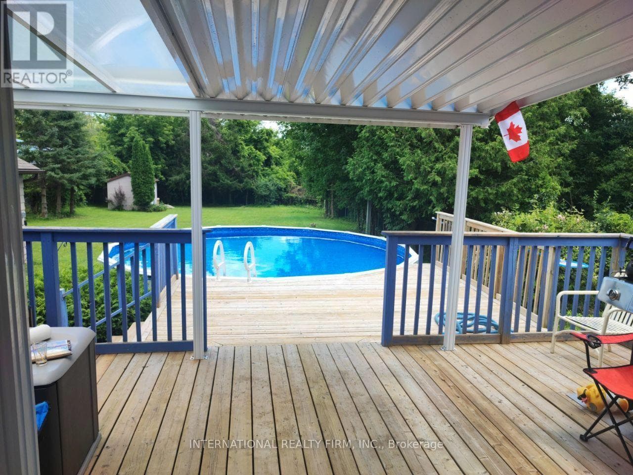 Single Family at 533 the queensway s Street, Georgina (Keswick South), Ontario - Photo 2 - RE/MAX Garden City Realty