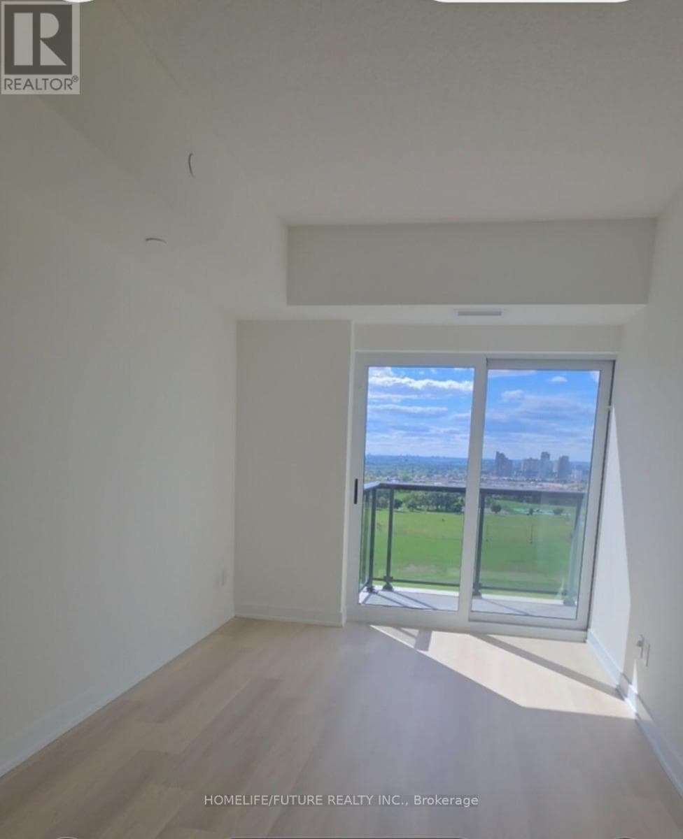 Single Family at 1012- 2825 Jane Street, Toronto (Glenfield-Jane Heights), Ontario - Photo 10 - RE/MAX Garden City Realty