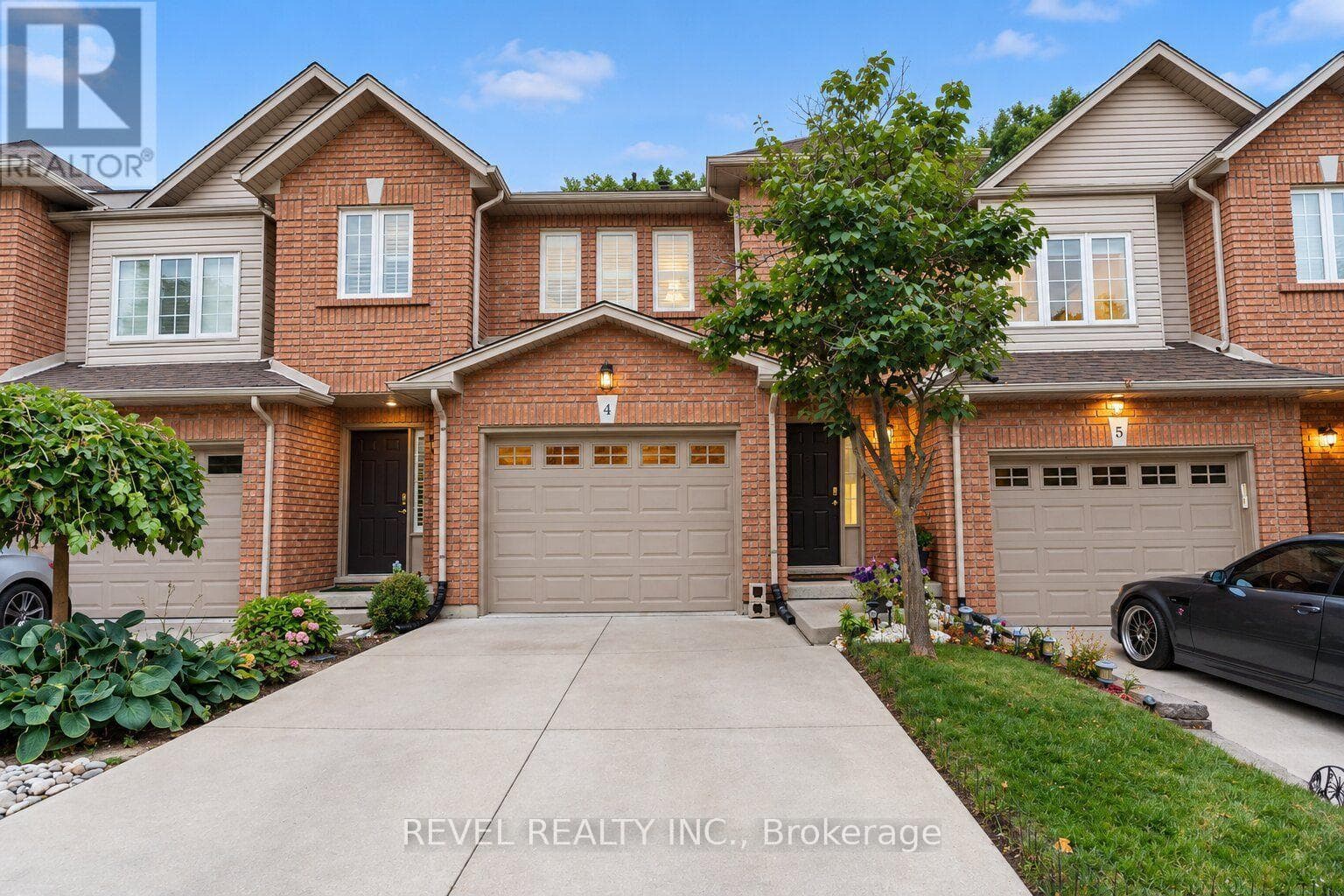 4- 348 Highland Road
