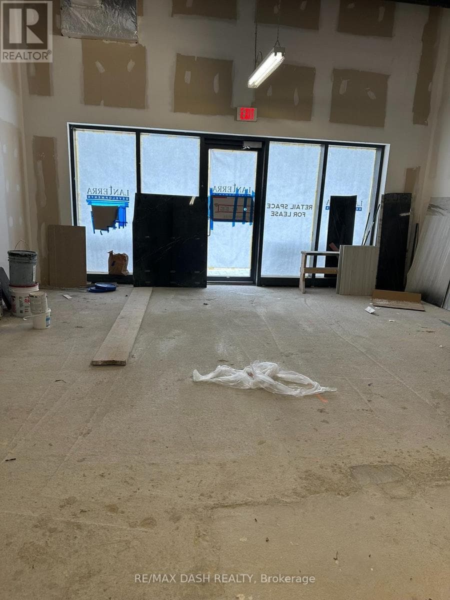 Retail at Unit B- 3065 Dufferin St Street, Toronto (Yorkdale-Glen Park), Ontario - Photo 6 - RE/MAX Garden City Realty