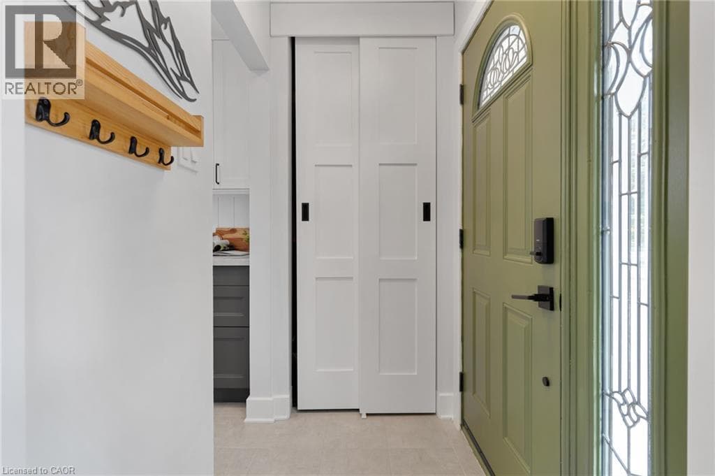 Single Family at B- 477 KINGSCOURT Drive, Waterloo, Ontario - Photo 4 - RE/MAX Garden City Realty