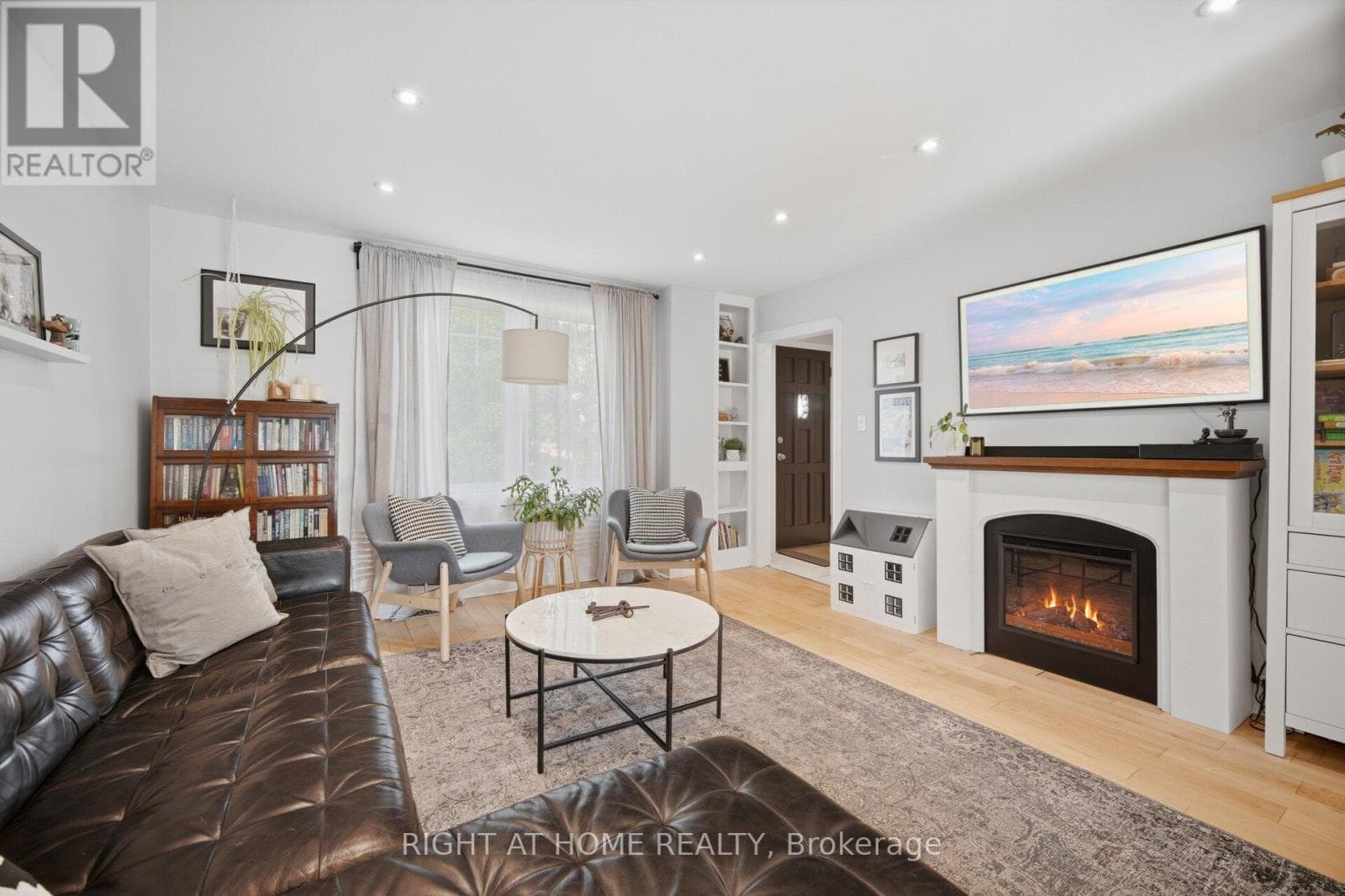 18 Vanbrugh Avenue