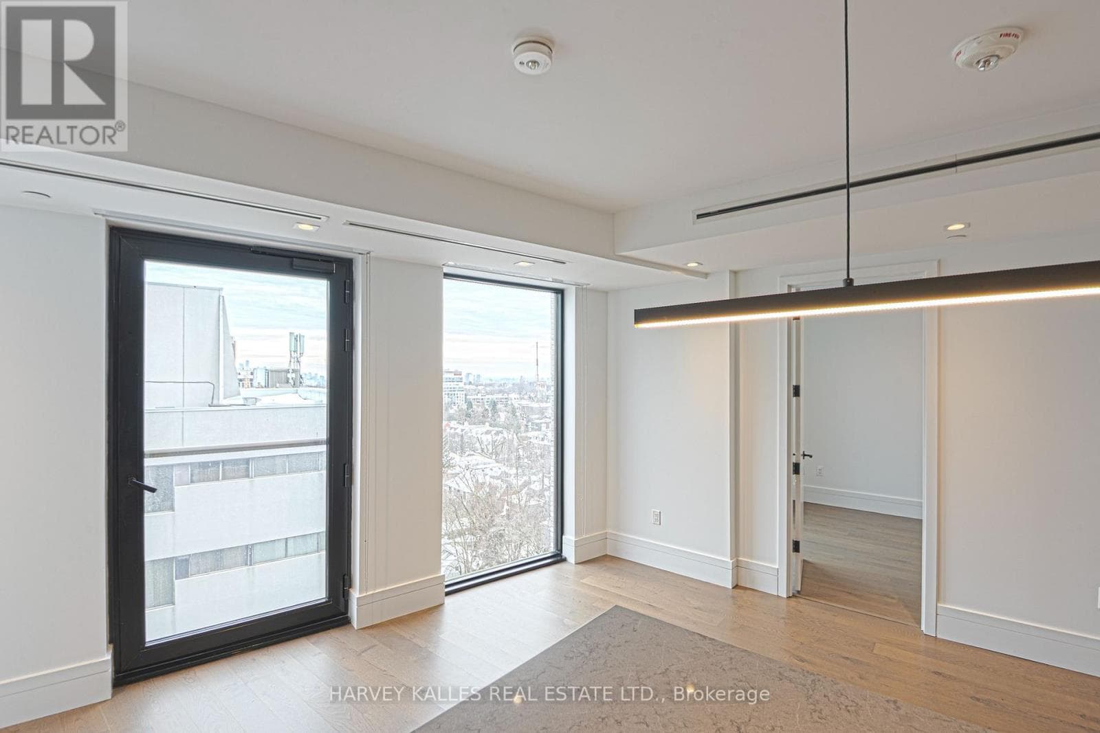 Single Family at 1508- 215 Lonsdale Road, Toronto (Forest Hill South), Ontario - Photo 6 - RE/MAX Garden City Realty