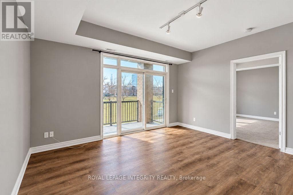 Single Family at 206- 805 Beauparc Drive, Ottawa, Ontario - Photo 10 - RE/MAX Garden City Realty
