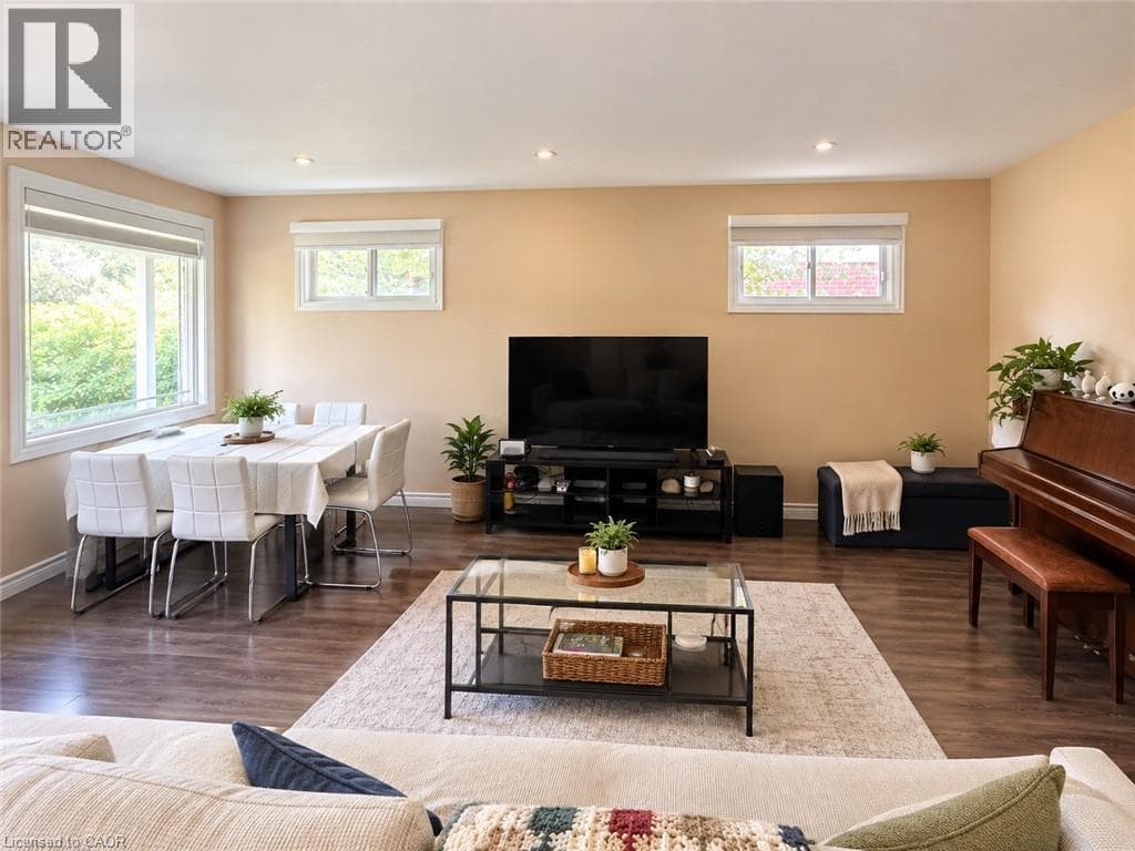 Single Family at 73 LARKSPUR Crescent, Kitchener, Ontario - Photo 2 - RE/MAX Garden City Realty