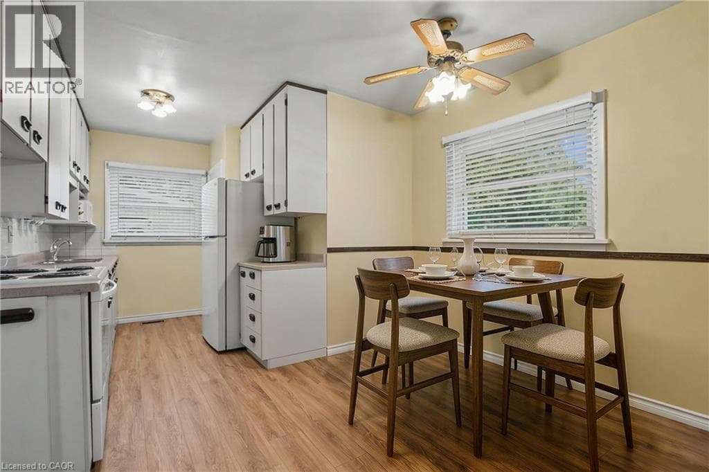 Single Family at 209 FRANKLIN Street, Kitchener, Ontario - Photo 10 - RE/MAX Garden City Realty
