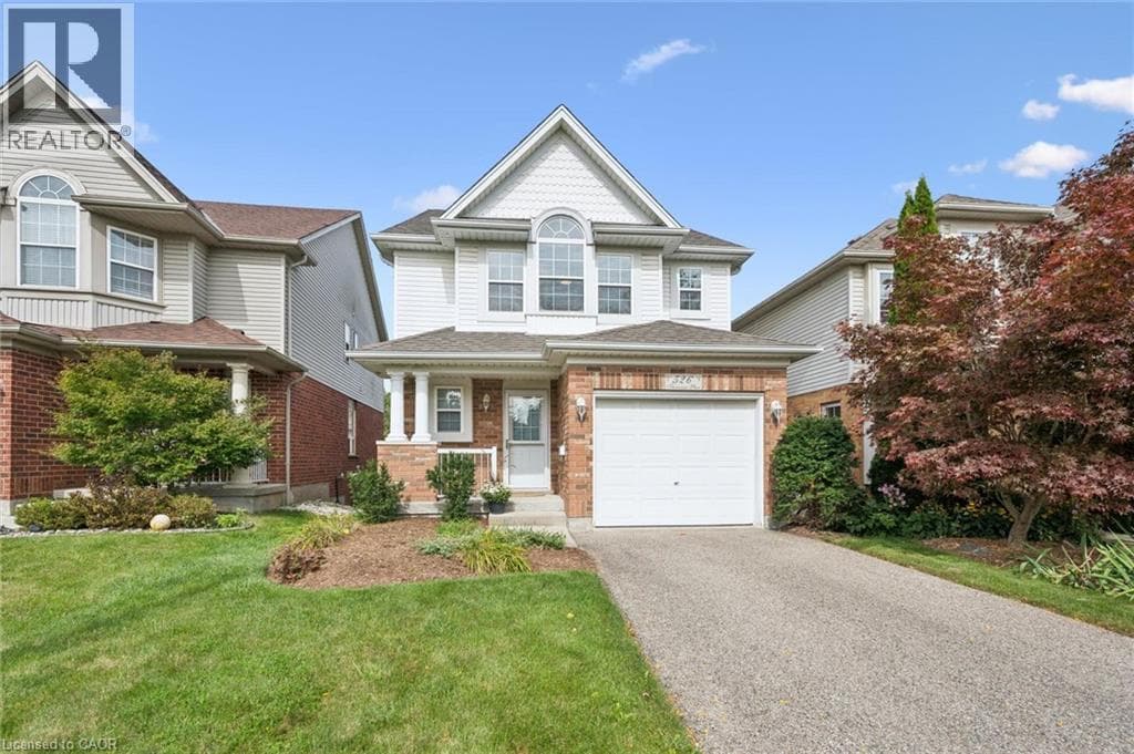 Single Family at 526 THORNVIEW Place, Waterloo, Ontario - Photo 3 - RE/MAX Garden City Realty