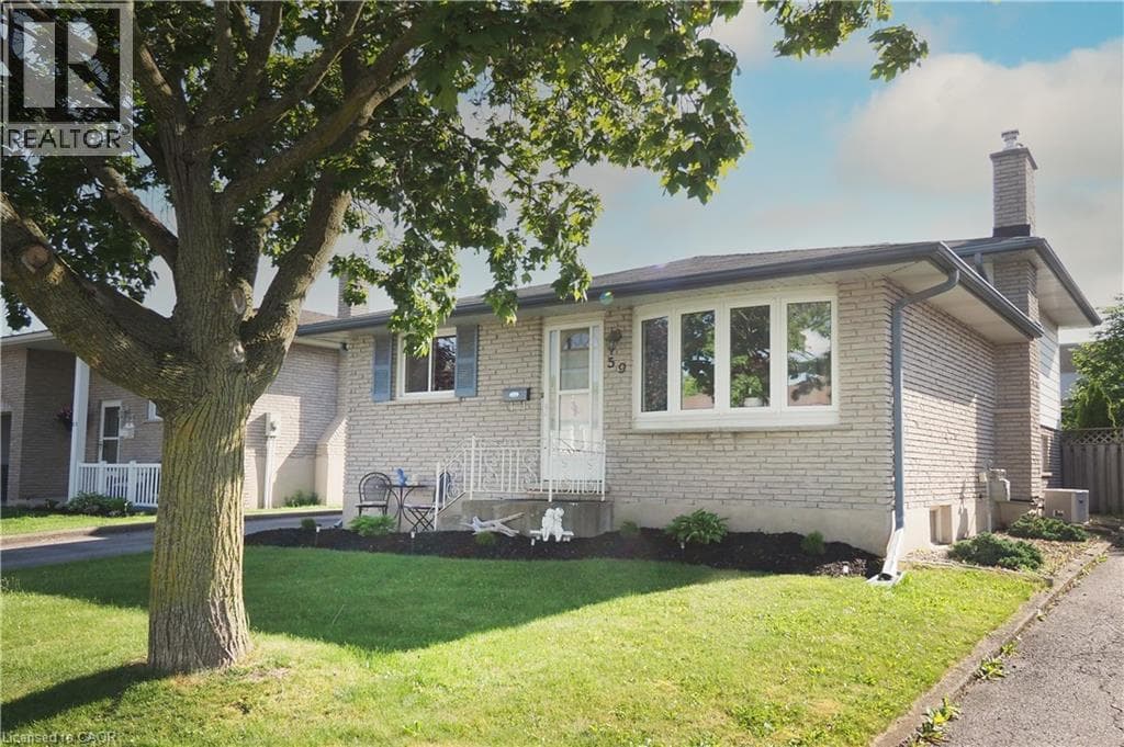 Single Family at 59 BAKERSFIELD Drive, Cambridge, Ontario - Photo 2 - RE/MAX Garden City Realty