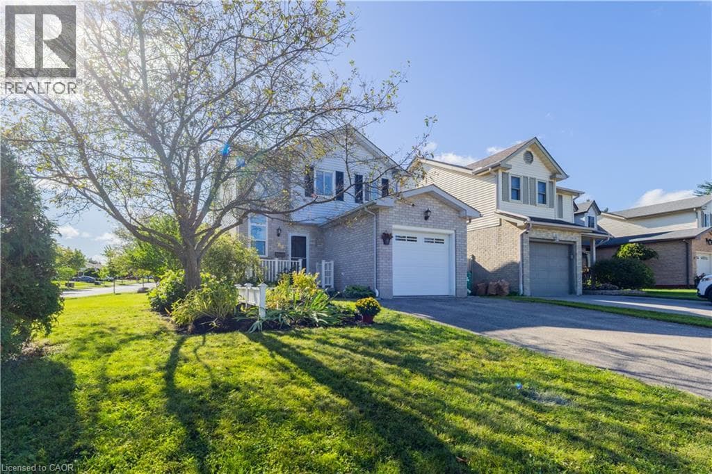 Single Family at 588 DRUMMERHILL Crescent, Waterloo, Ontario - Photo 2 - RE/MAX Garden City Realty