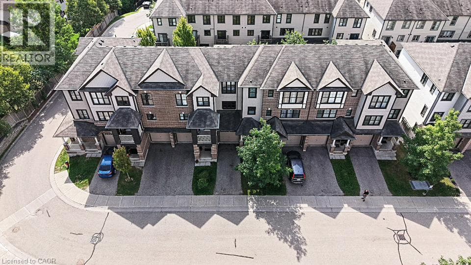 Single Family at 45- 701 HOMER WATSON Boulevard, Kitchener, Ontario - Photo 5 - RE/MAX Garden City Realty