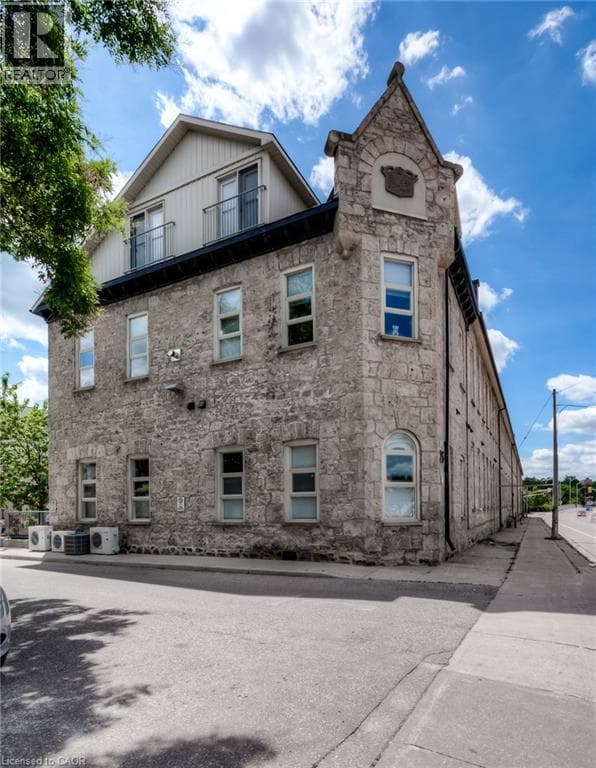 Single Family at 110- 25 CONCESSION Street, Cambridge, Ontario - Photo 2 - RE/MAX Garden City Realty