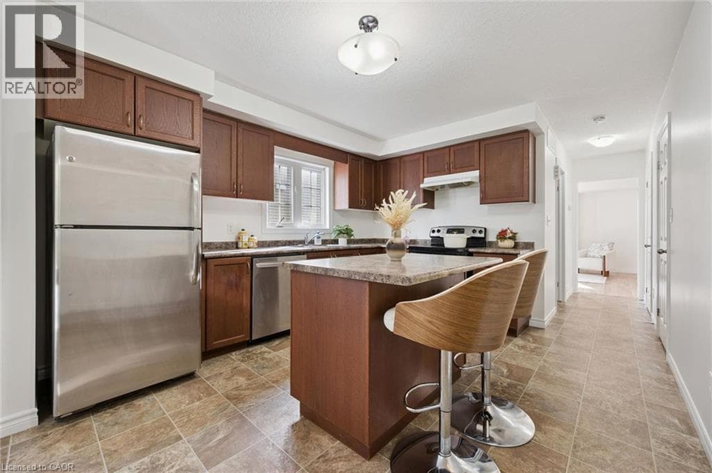 Single Family at 27B- 931 GLASGOW Street, Kitchener, Ontario - Photo 5 - RE/MAX Garden City Realty