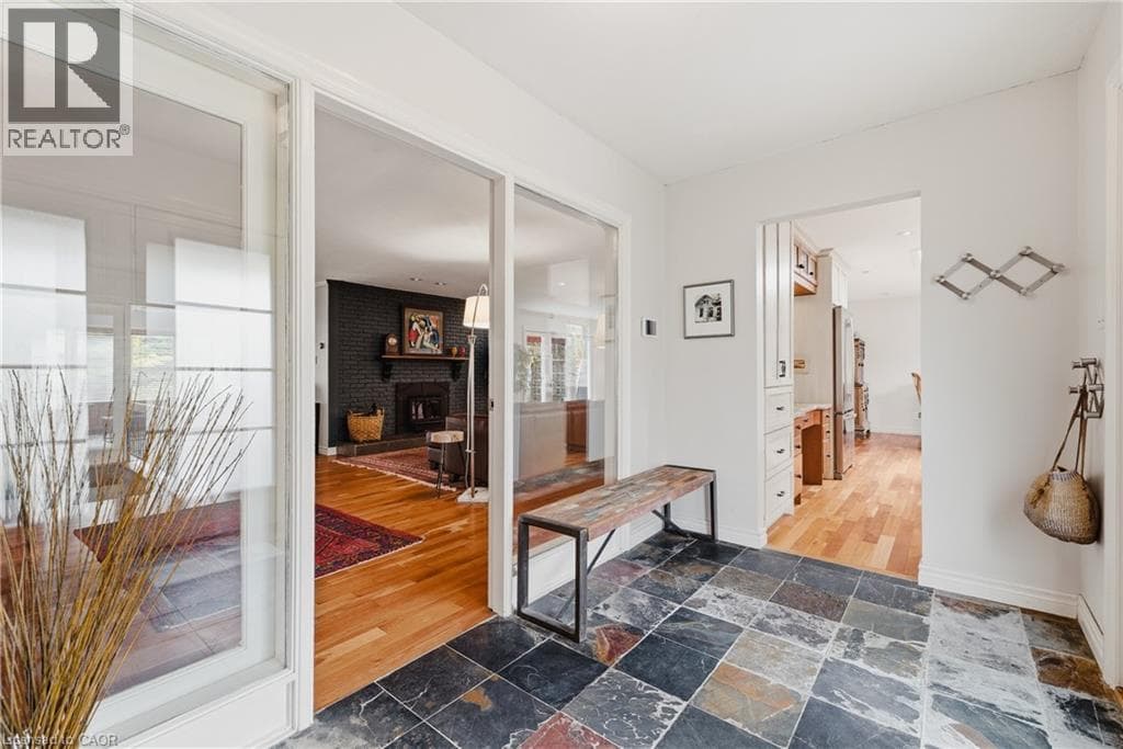 Single Family at 459 LEE Avenue, Waterloo, Ontario - Photo 4 - RE/MAX Garden City Realty