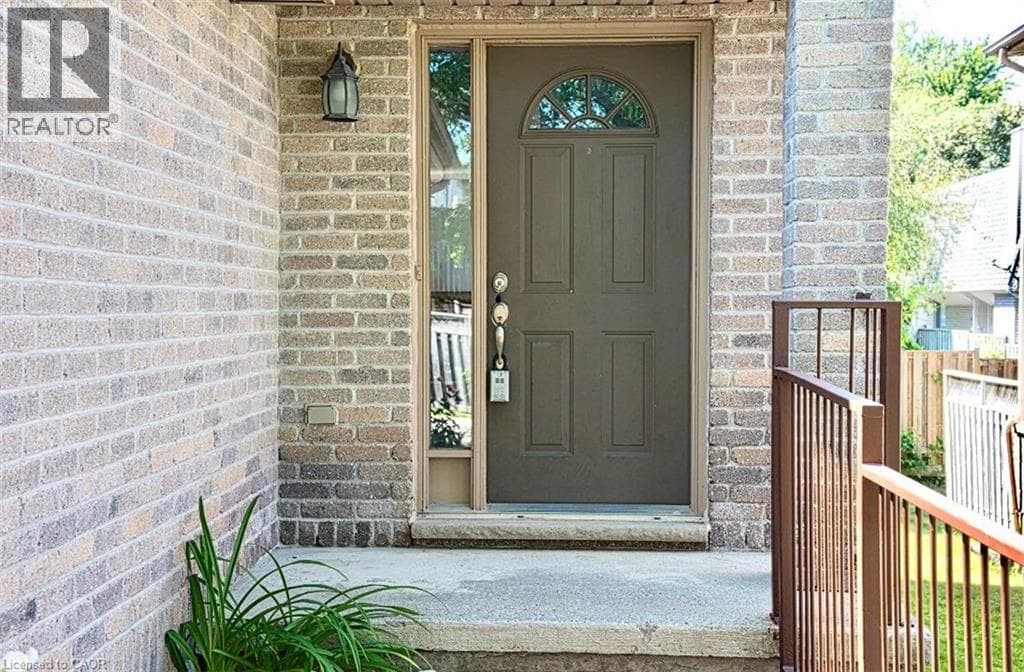 Single Family at 37- 230 BLACKHORNE Drive, Kitchener, Ontario - Photo 2 - RE/MAX Garden City Realty