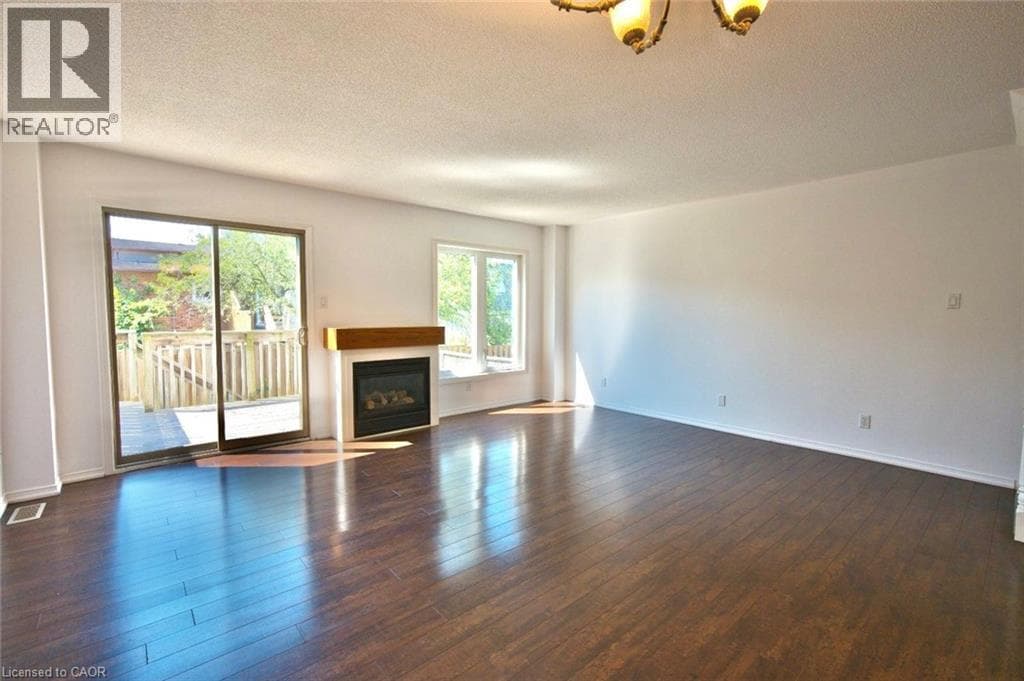 Single Family at 37- 230 BLACKHORNE Drive, Kitchener, Ontario - Photo 8 - RE/MAX Garden City Realty